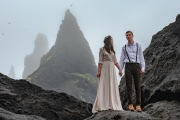 bride and groom, Reynisfjara Beach, Vik