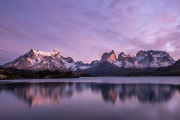 dawn, Paine massif and Lago Pehoe