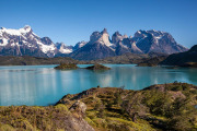 Las Cuernos and Lago Pehoe